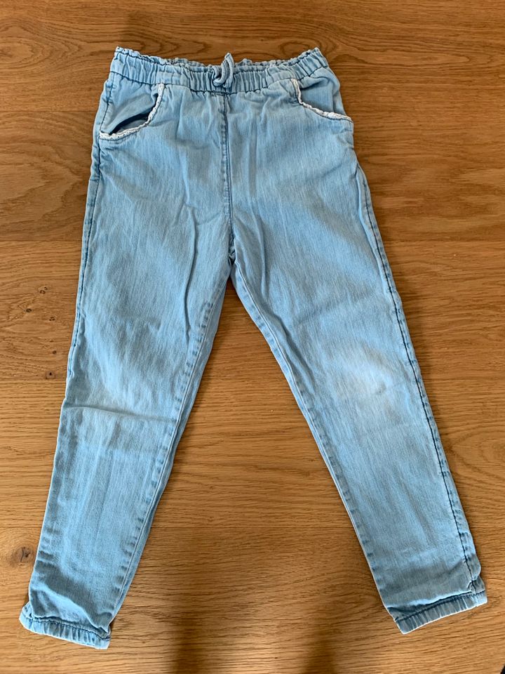 NEXT Jeans Hose Schlupfhose Mädchen Rüschen  Größe 110 in Rieden a. Forggensee