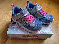 Skechers Magical Collection 25 bunt Glitzer Neu Turnschuhe Schuhe Baden-Württemberg - Karlsdorf-Neuthard Vorschau