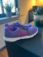 Adidas Turnschuhe/Sportschuhe Hessen - Schwalbach a. Taunus Vorschau