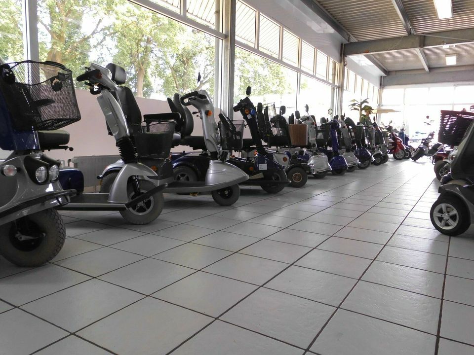 Elektromobil Mobile Krankenfahrstuhl Senioren Scooter Mobil 599 € in Schüttorf