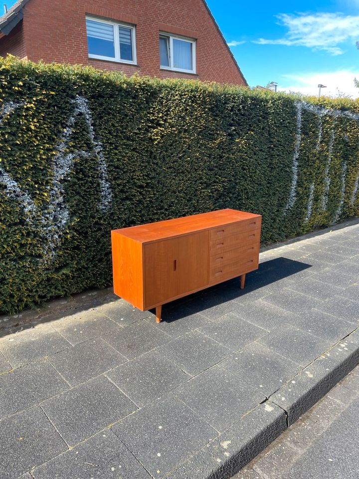 ◤ sideboard von poul dogvad hundevad 1960er Teakholz lowboard Vintage Design mid Century Schrank Dänisch Kommode 50er 60er 70er Retro Teak Holz anrichte Buffet Danish Schubladenkommode in Berlin