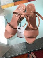 Tommy Hilfiger Wedges beige/braun NEU Bayern - Forchheim Vorschau