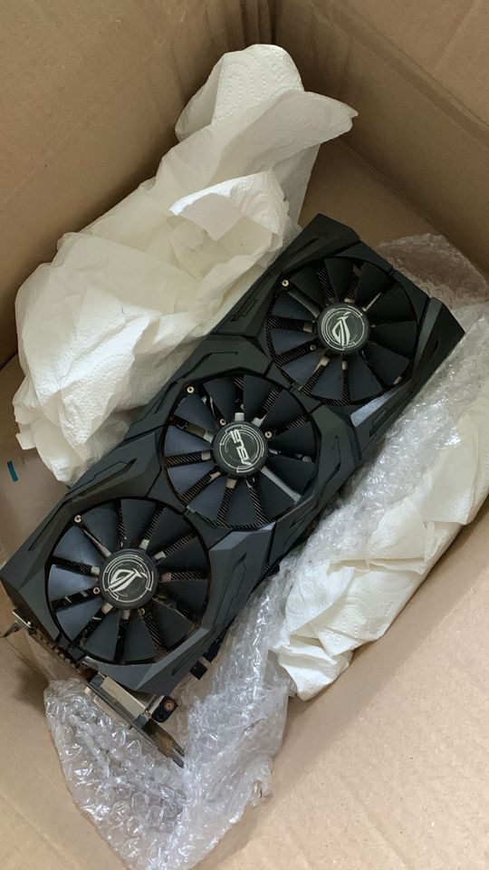 Asus Strix 1060 GTX RGB in Hamburg