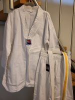 Judo Trainingsanzug Gr.  140 Nordrhein-Westfalen - Oberhausen Vorschau