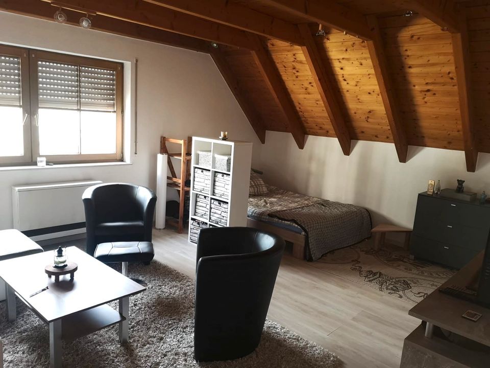 WG 5-Zimmer Maisonette Wohnung in Mönsheim mit 2 Bädern in Mönsheim