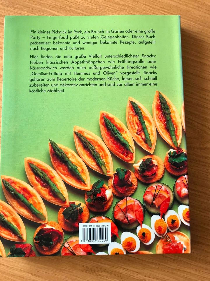 Snacks und Fingerfood - Das große Kochbuch - sehr guter Zustand in Schönaich