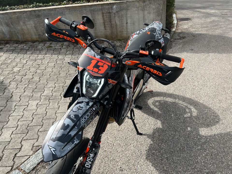 KTM SMCR 690 NEUWERTIG in Reisbach