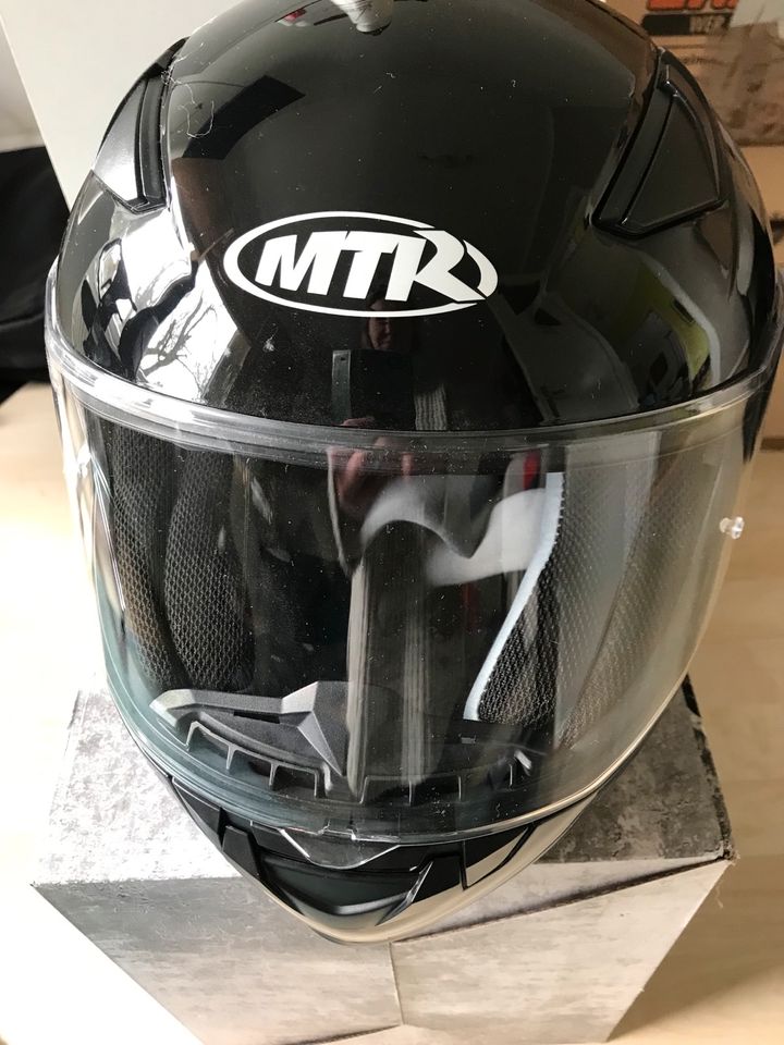 MTR Motorradhelm S-12 schwarz Gr S neuwertig OVP in Fargau-Pratjau