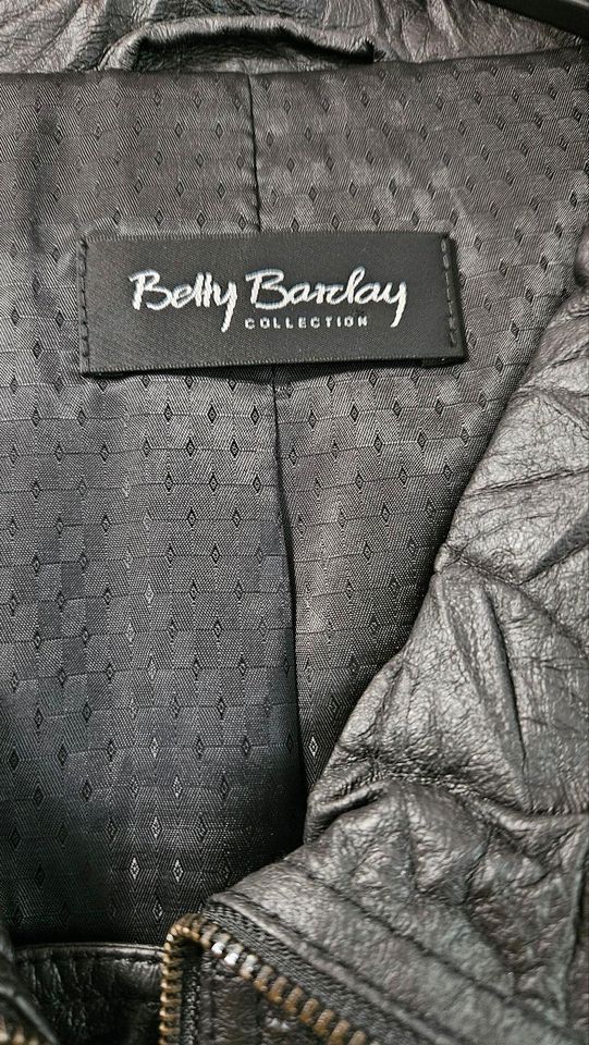 Betty Barclay Jacke *neuwertig* in Braunschweig