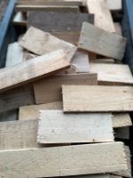 Anzündholz trocken ohne Nägel Brennholz Feuerholz Kaminholz Nordfriesland - Schwesing Vorschau