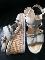 Gabor Keilsandale, Sandaletten Gr.42 / 8 Creme, Taupe Hessen - Wetter (Hessen) Vorschau