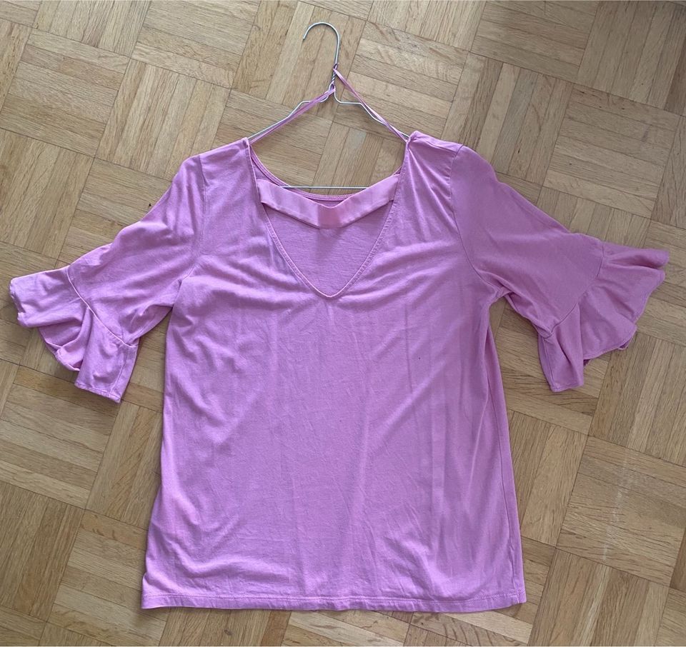 Oberteil Bluse Shirt Hallhuber Gr. M pink Volants in Düsseldorf