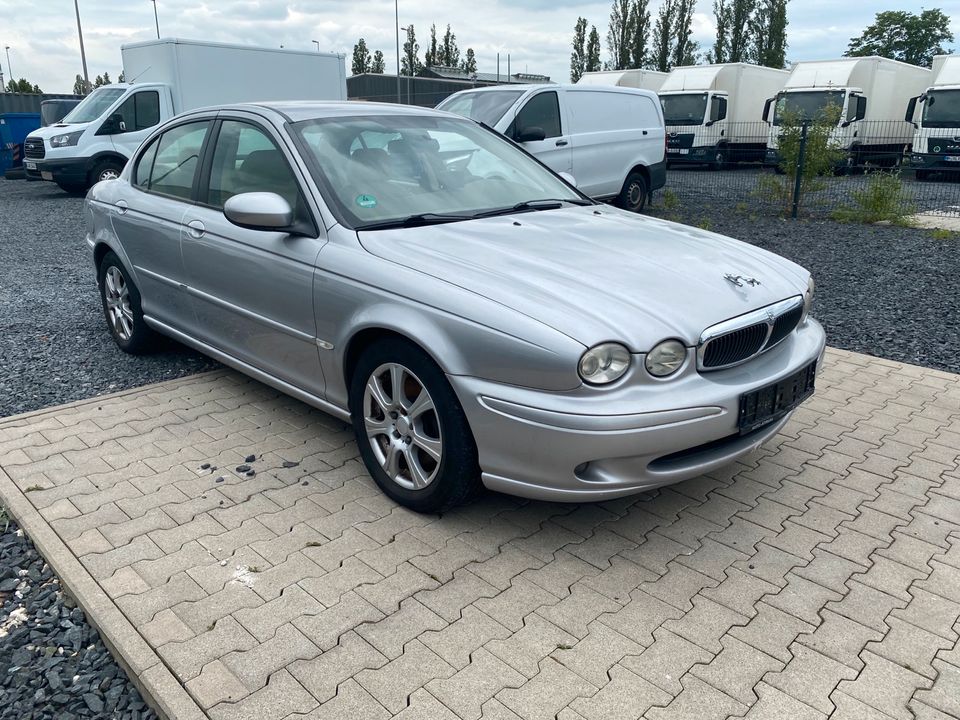 Jaguar X-Type 2.0 D in Köln