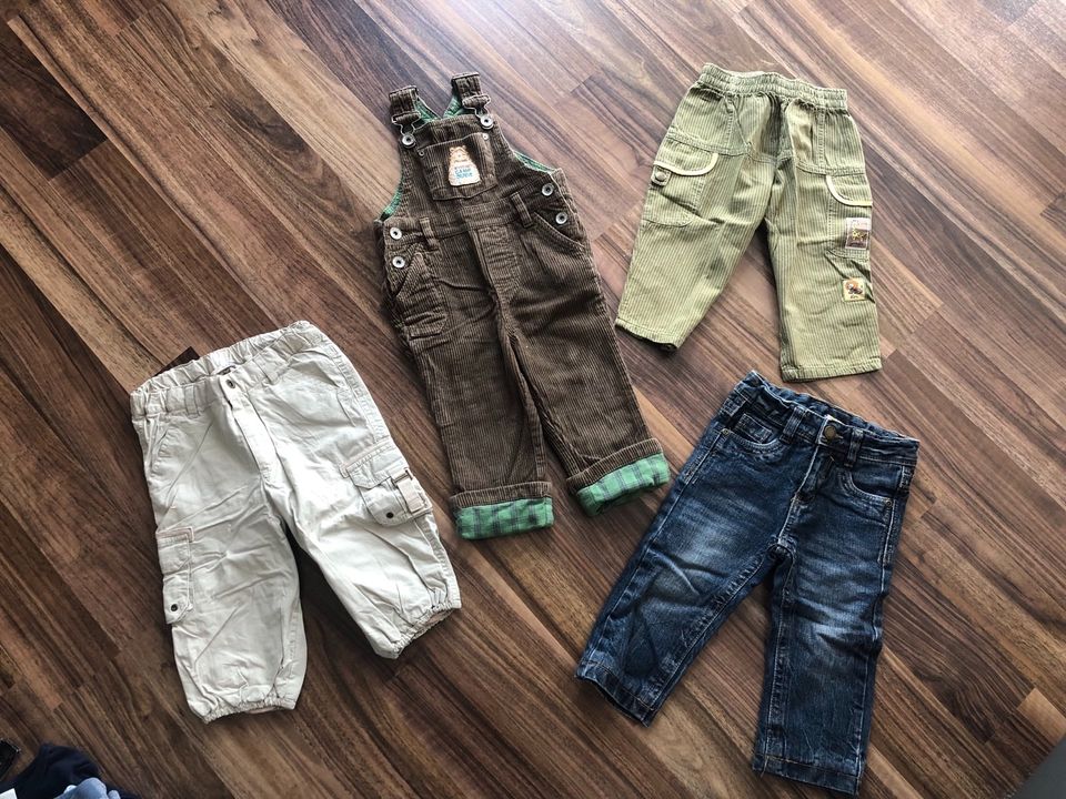 Jungen 80 Jeans / Latzhose / Cordhose / Thermohose in Sachsen-Anhalt -  Halle | Babykleidung Größe 80 kaufen | eBay Kleinanzeigen ist jetzt  Kleinanzeigen