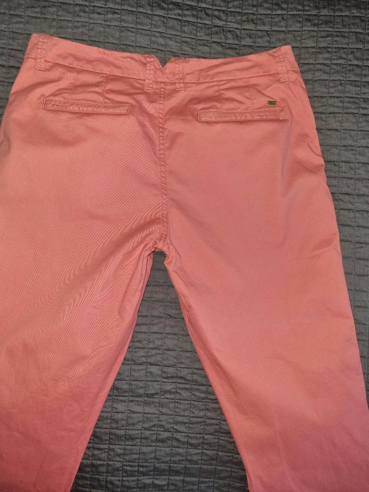 Hose (Chino) Gr.36 Girls/Damen von Tommy Hilfiger in Leipzig