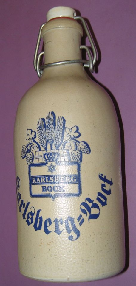 Alte Karlsberg Bockbier Steingutflasche in Contwig