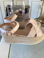 Pull&Bear Sandalen Hanfplateausohle Veloursoptik Gr. 37 Leipzig - Knautkleeberg-Knauthain Vorschau