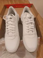 Puma Sneaker Unisex ST Runner v4 L Neu Gr. 43 München - Trudering-Riem Vorschau