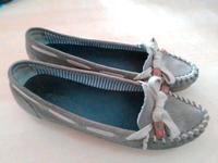 Tommy Hilfiger echt Leder Bootsschuhe Mokkasin Slipper Schleife Nordrhein-Westfalen - Wesel Vorschau