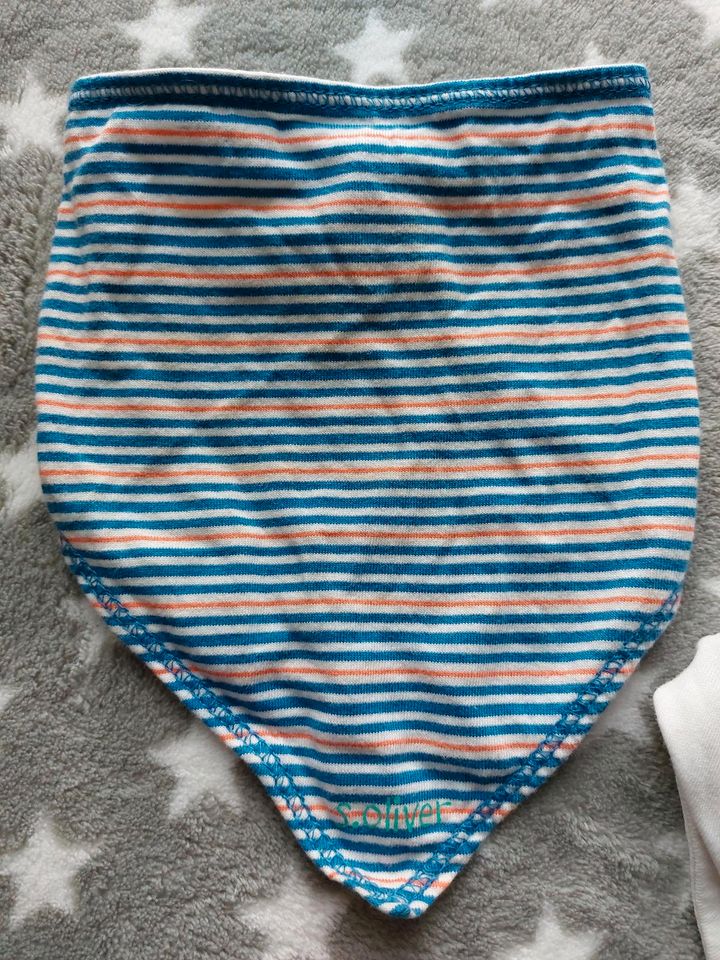 Dreiecktücher Hals Baby Junge s.Oliver H&M blau weiß in Ansbach