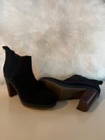 Tommy Hilfiger Stiefeletten Gr40, blau ungetragen Burglesum - Burg-Grambke Vorschau