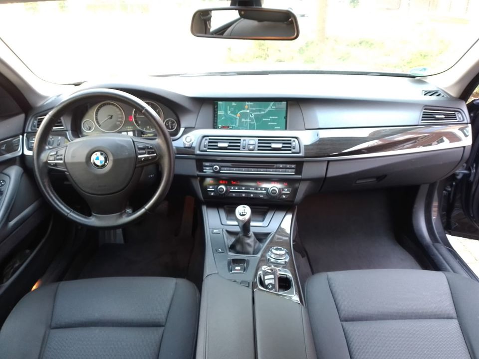 BMW 520D Business Packet Service neu in Freiburg im Breisgau