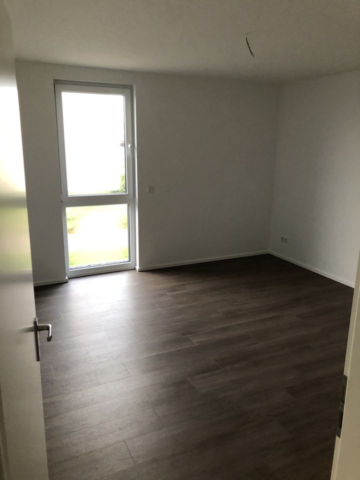 Helle 3 ZKB, Balkon, WC, Keller, 95qm, Einbauküche in Marburg