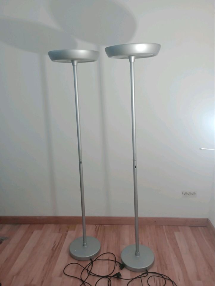 Belux Lampe Deckenfluter, zwei vorhanden, Preis pro Stück in Hamburg