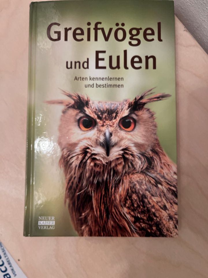 Greifvögel und Eulen Buch in Ostfildern