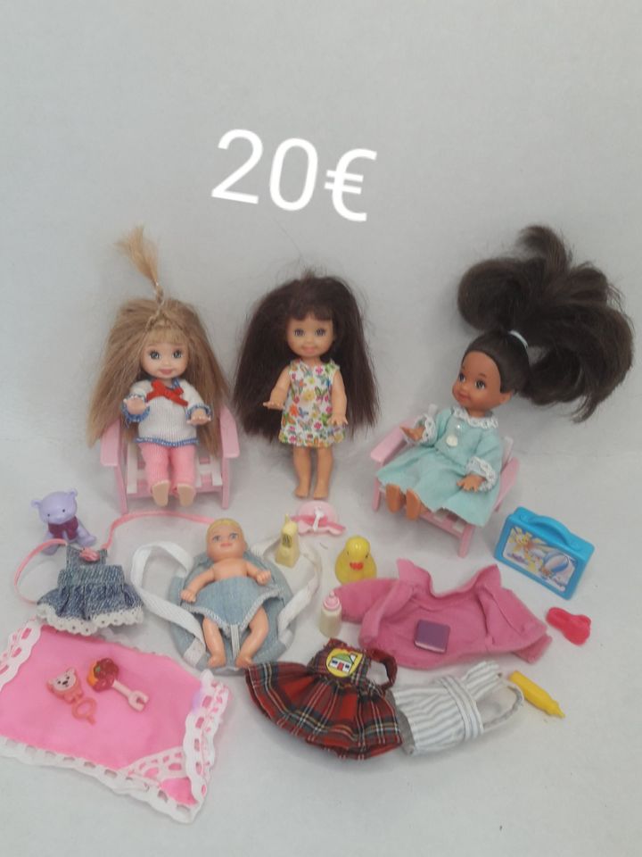 Barbie Puppen 80er 90er Shelly Winx Pamela Love in Korbach