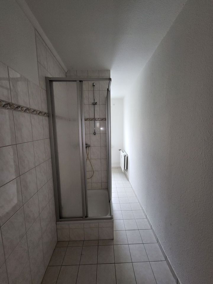 Fantastische Kautionsfreie Singlewohnung zum Wohnfühlen**2 Moante Kaltmietfrei** in Markneukirchen