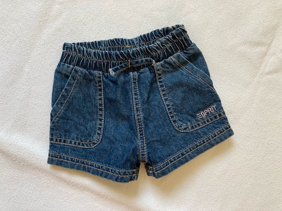 Jeans-Shorts Esprit Gr. 68 in Halstenbek