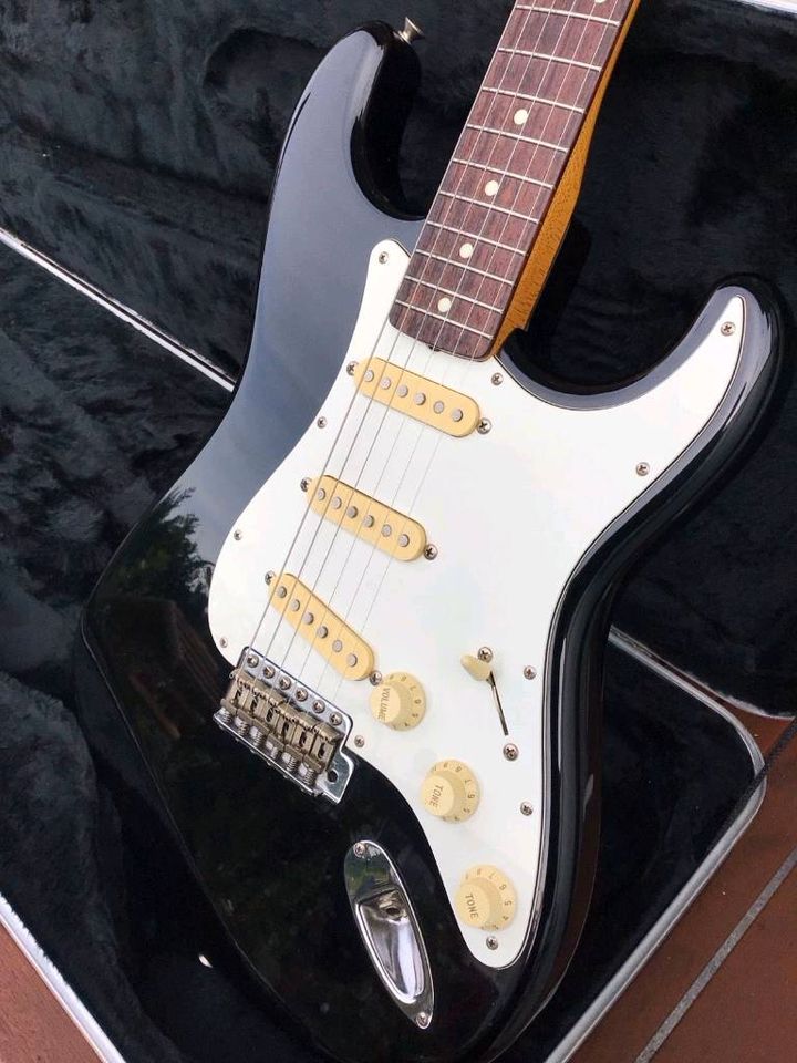Fender Stratocaster STD 62; real Vintage in Bochum
