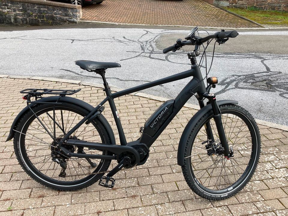 E-Bike Victoria eAdventure 8.8 , Nur 131 Km ; wie Neu !! 2020 in Marsberg