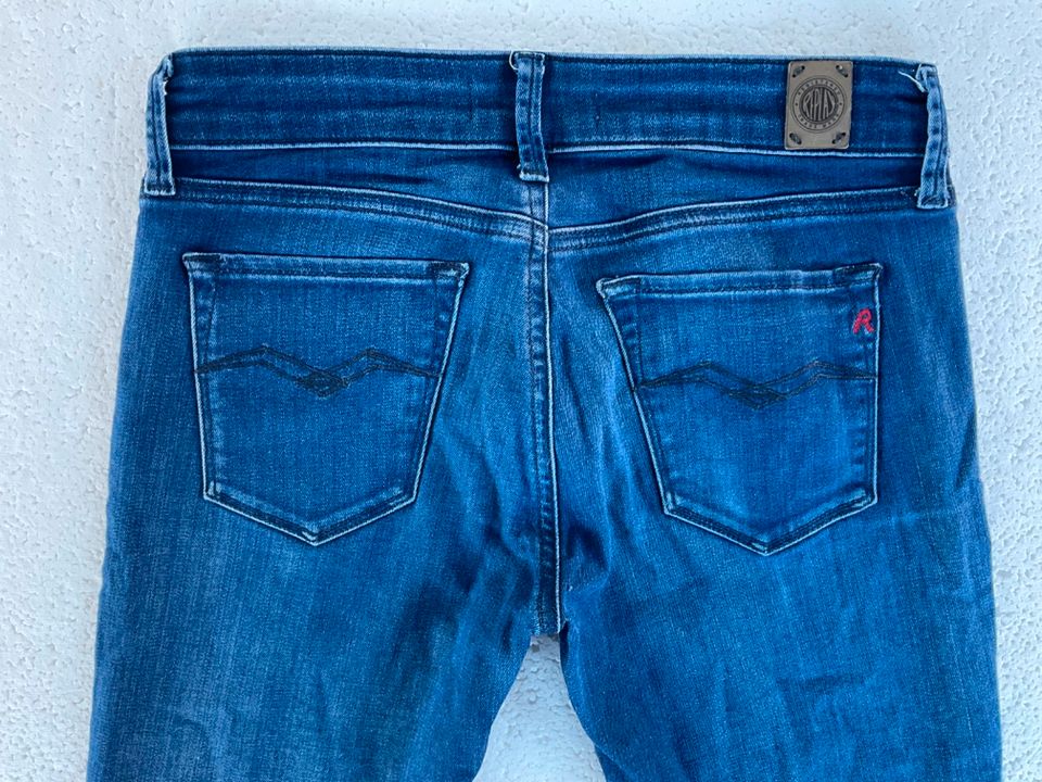 Replay Jeans Skinny blau Größe 27 in Nürnberg (Mittelfr)