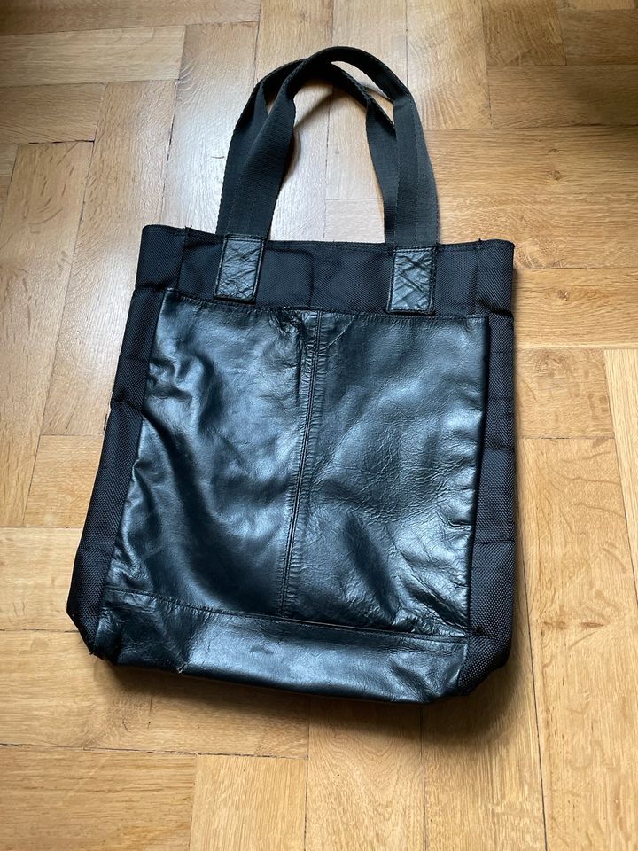 ASOS- Schwarze Tasche - gebraucht in Berlin