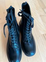 Mtng Schnürboots 39 Plateau NEU Gothik Saarbrücken-Dudweiler - Dudweiler Vorschau
