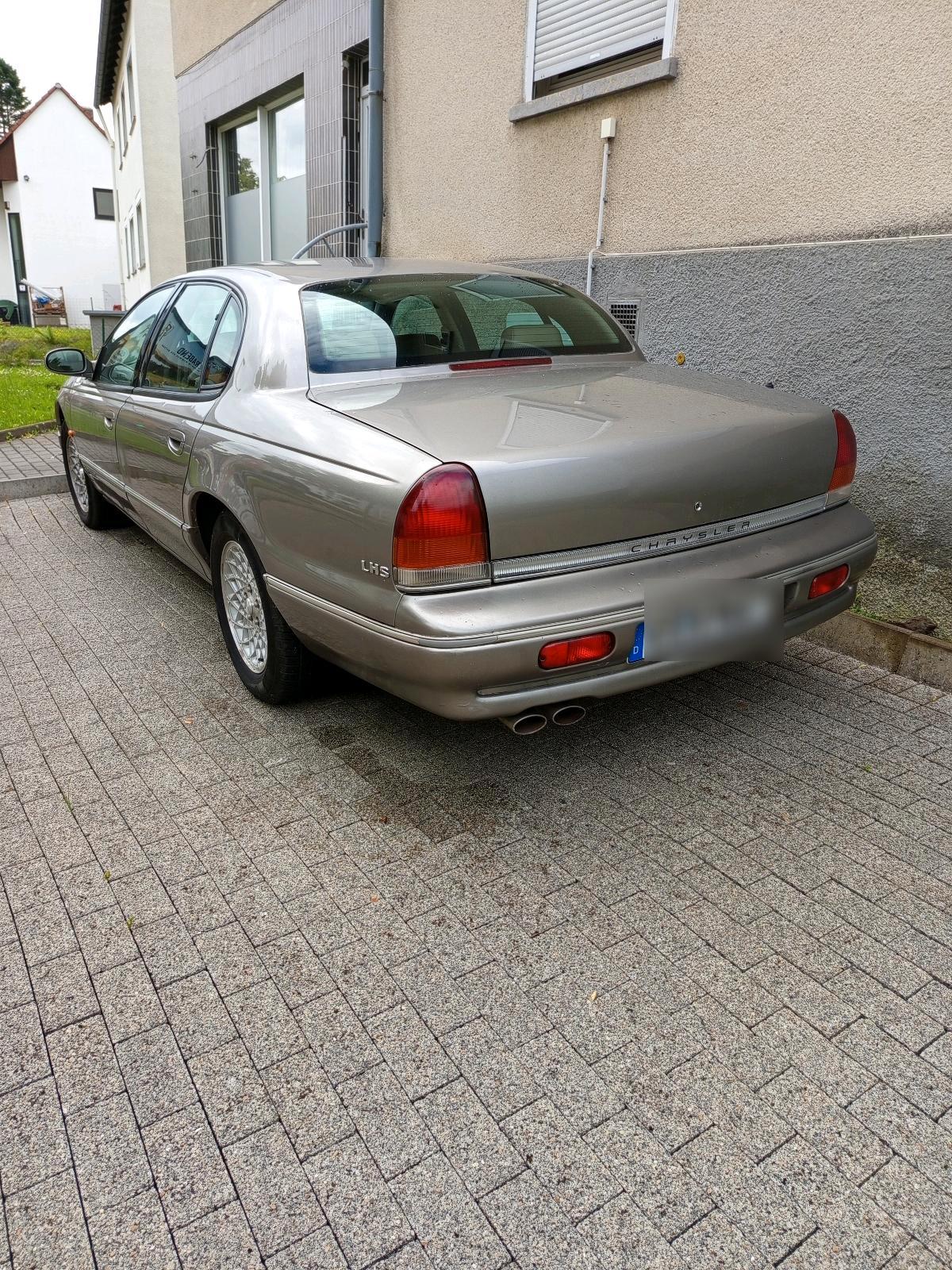 Abbildung des Autos Chrysler New Yorker (Tau…