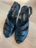 Damen. Pumps Sandalen schwarz Leder Gr 40 / 8 Bielefeld - Milse Vorschau