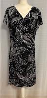 ❤️ Kleid Joseph Ribkoff Gr.44 ❤️ schwarz weiß Nordrhein-Westfalen - Bornheim Vorschau