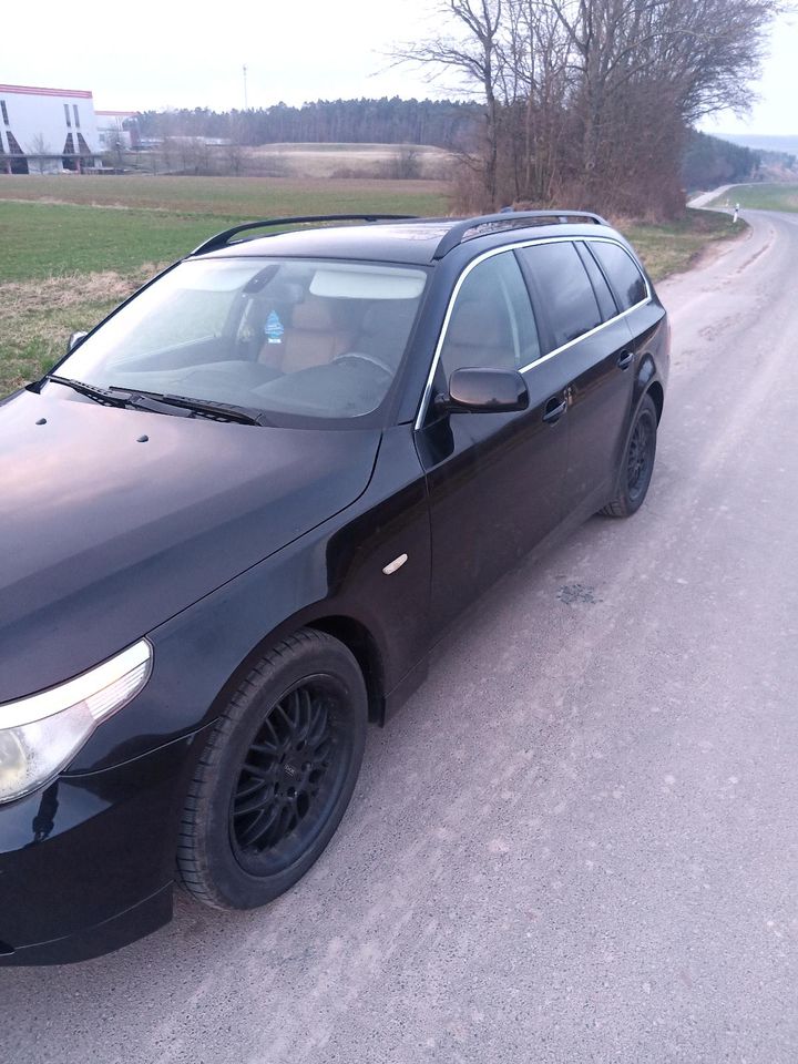 BMW E61 525d in Schlüsselfeld