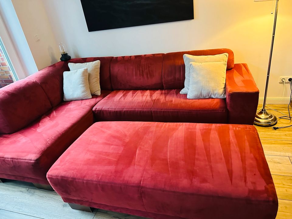 SALE Sofa Couch 3 Sitzer mit Hocker und Schlaf Funktion 1,40x2,00 in Pinneberg