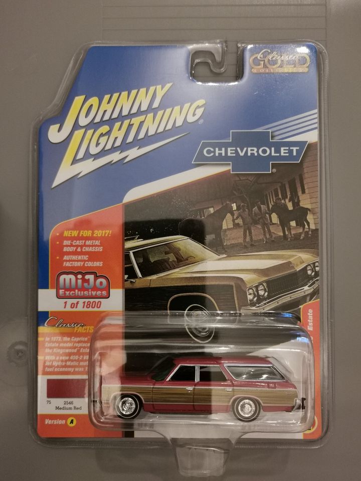 JOHNNY LIGHTNING '73 Chevy Caprice Estate, ro., Maßstab 1:64 in Nürnberg (Mittelfr)