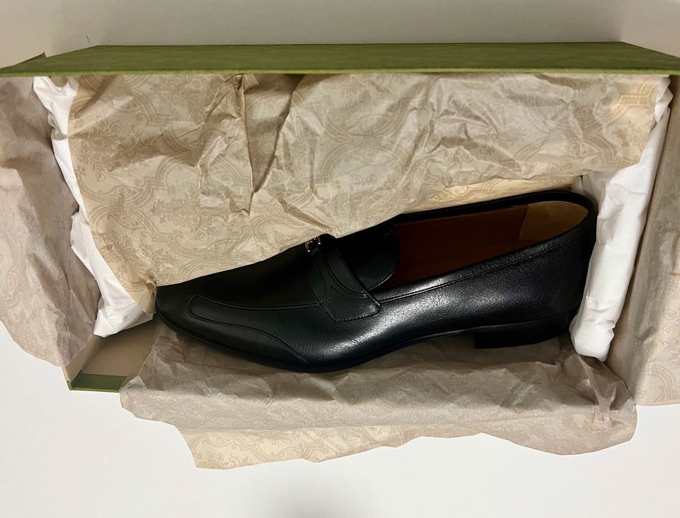 Original Gucci Leder Schuhe. Neupreis 1415€. Größe 12. in Velbert