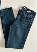 Dunkelblaue gerade Jeans, Levi Strauss & Co, Neuwertiger Zustand Niedersachsen - Osnabrück Vorschau