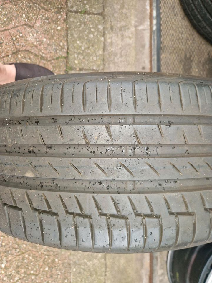 225/40R20 Continental Sommer TOP zusatand in Krefeld