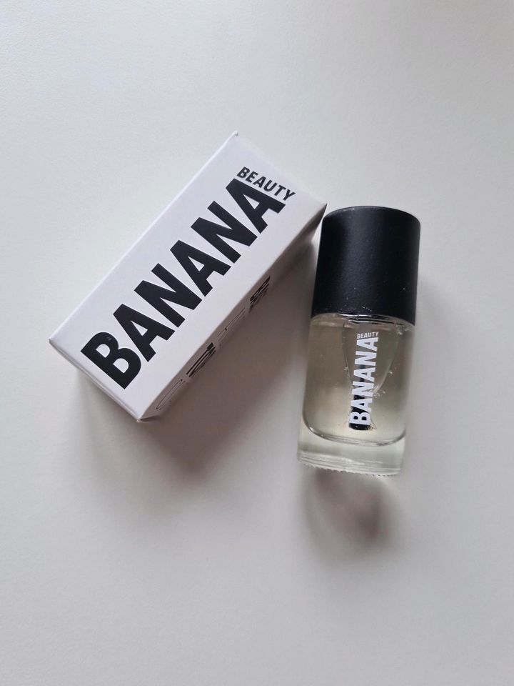 Banana Beauty Nagellack NEU Base Top Coat Get Glossy in Hamburg