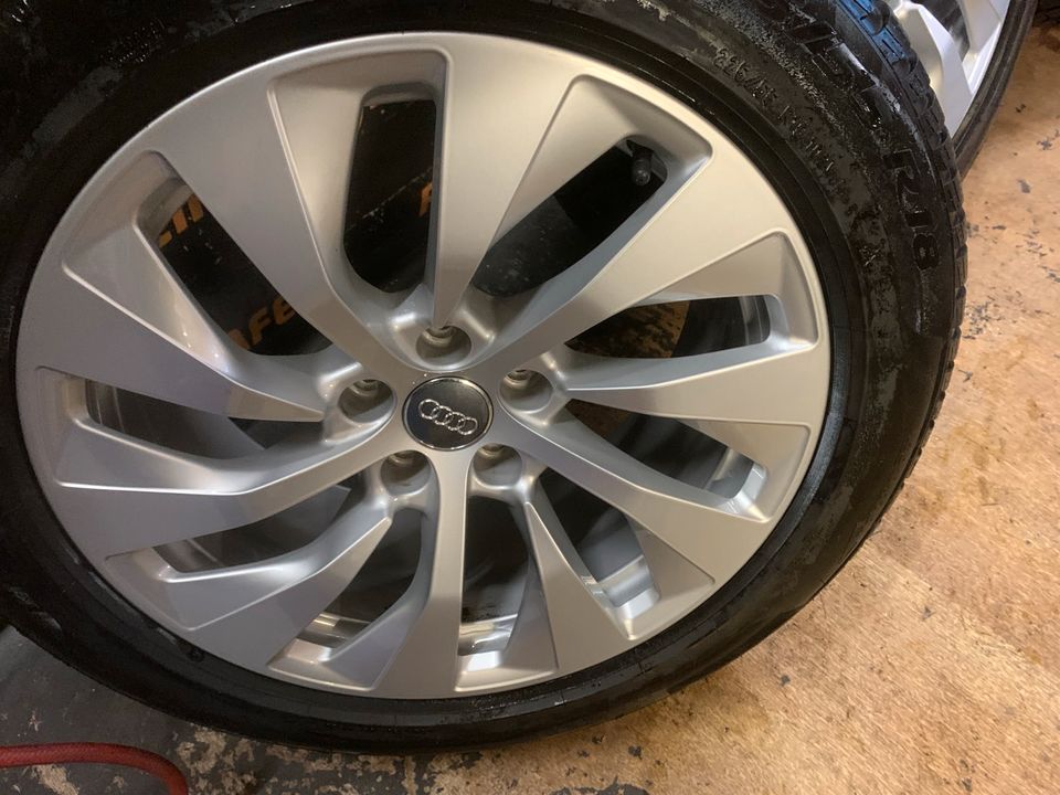 Audi A7 S7 Alufelgen & Winterreifen Pirelli 18 Zoll!! in Minden