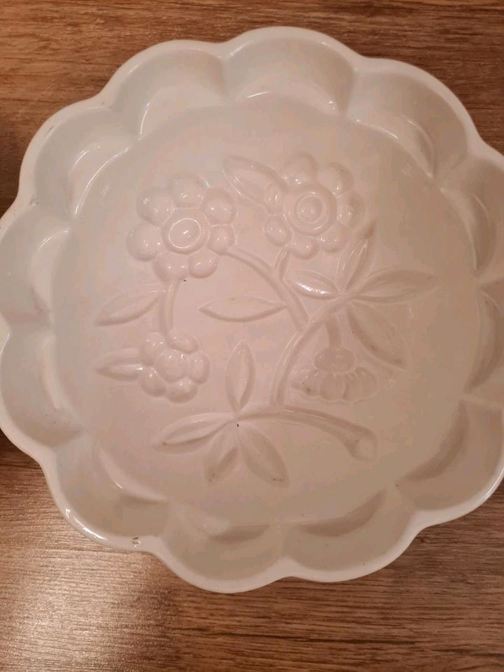 Vintage Keramik Puddingformen VEB Torgau in Sangerhausen