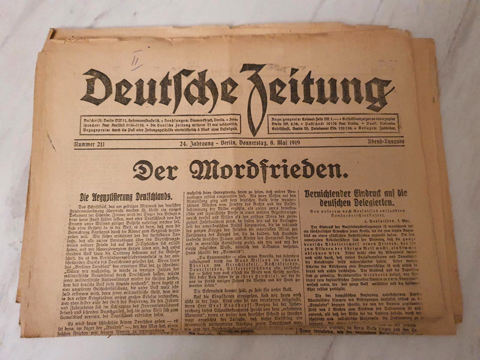 Deutschland Alte Zeitungen 2. Weltkrieg Vorkriegszeit DDR 1914-72 in Berlin